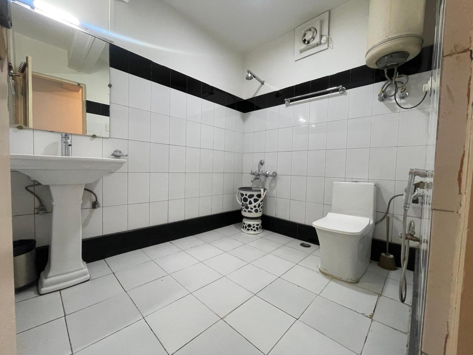 Hotel Senorita Srīnagar Esterno foto